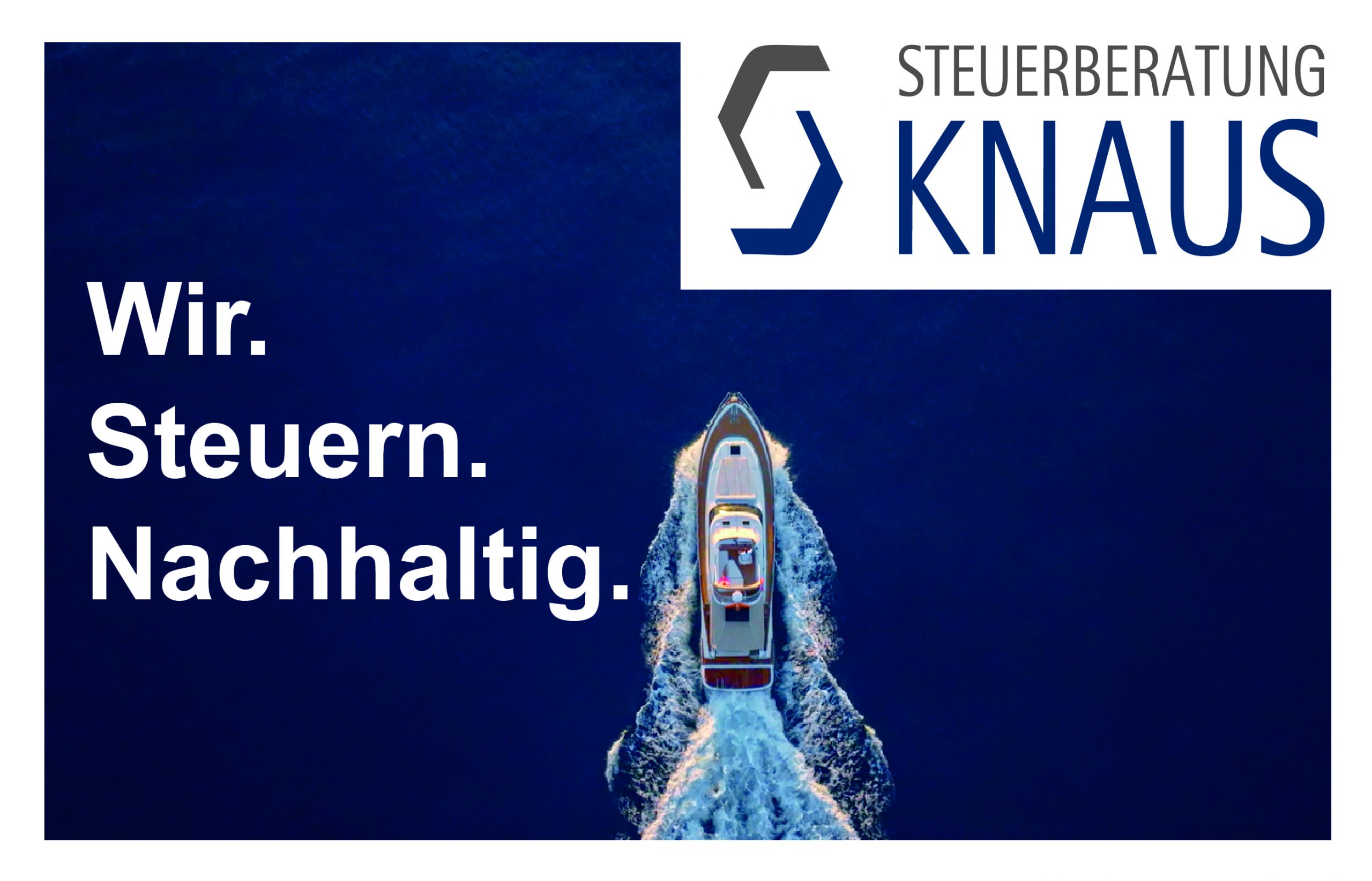 IMG_2926 Steuerberaterin am Laptop in Düsseldorf